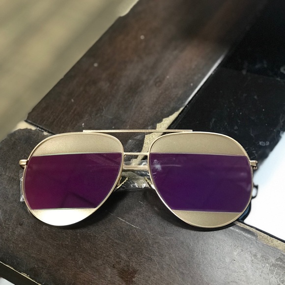 Avaitors never worn - Picture 2 of 3